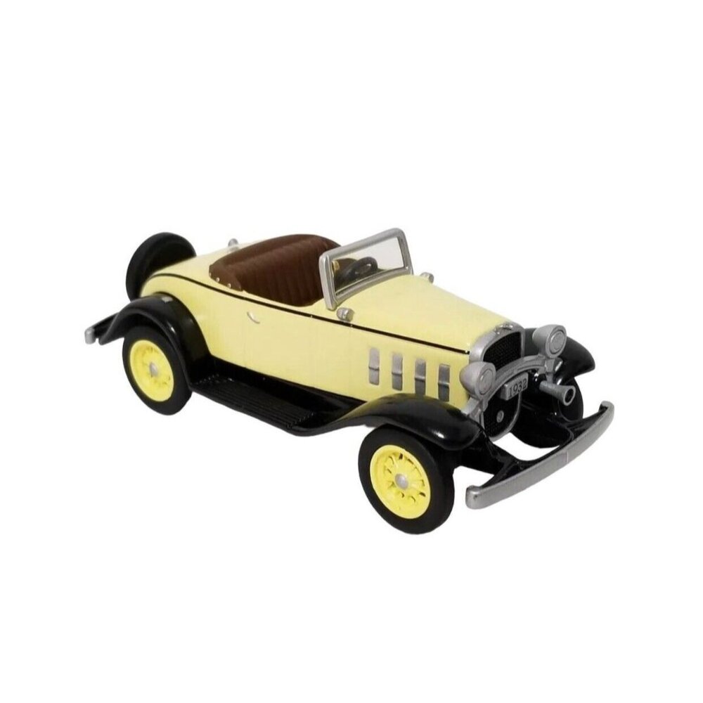 1999 Hallmark Keepsake Ornament  1932 Chevy Standard Sports Roadster Die Cast - Picture 2 of 11